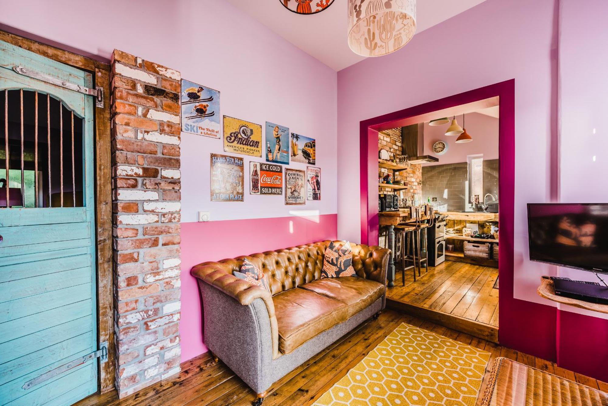 Lower Barns Bed & Breakfast 5*
